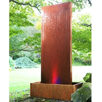 LED Işıklı 120cm Dikey Corten Çelik Su Özellikli Duvar