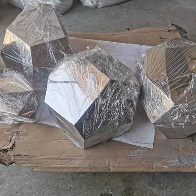 Bahçeler Kareler Geometrik Soyut Paslanmaz Çelik Heykel Ayna Cilalı
